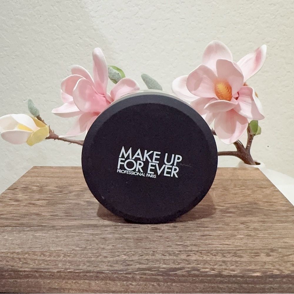 Make Up Foreve HD SKIN SETTING POWDER Shine-Controlling & Blurring 0.4 Banana